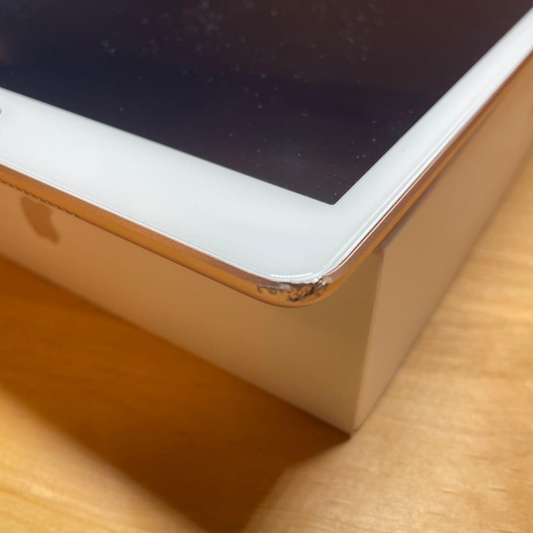 iPad (第8世代) 32GB Wi-Fi ゴールド