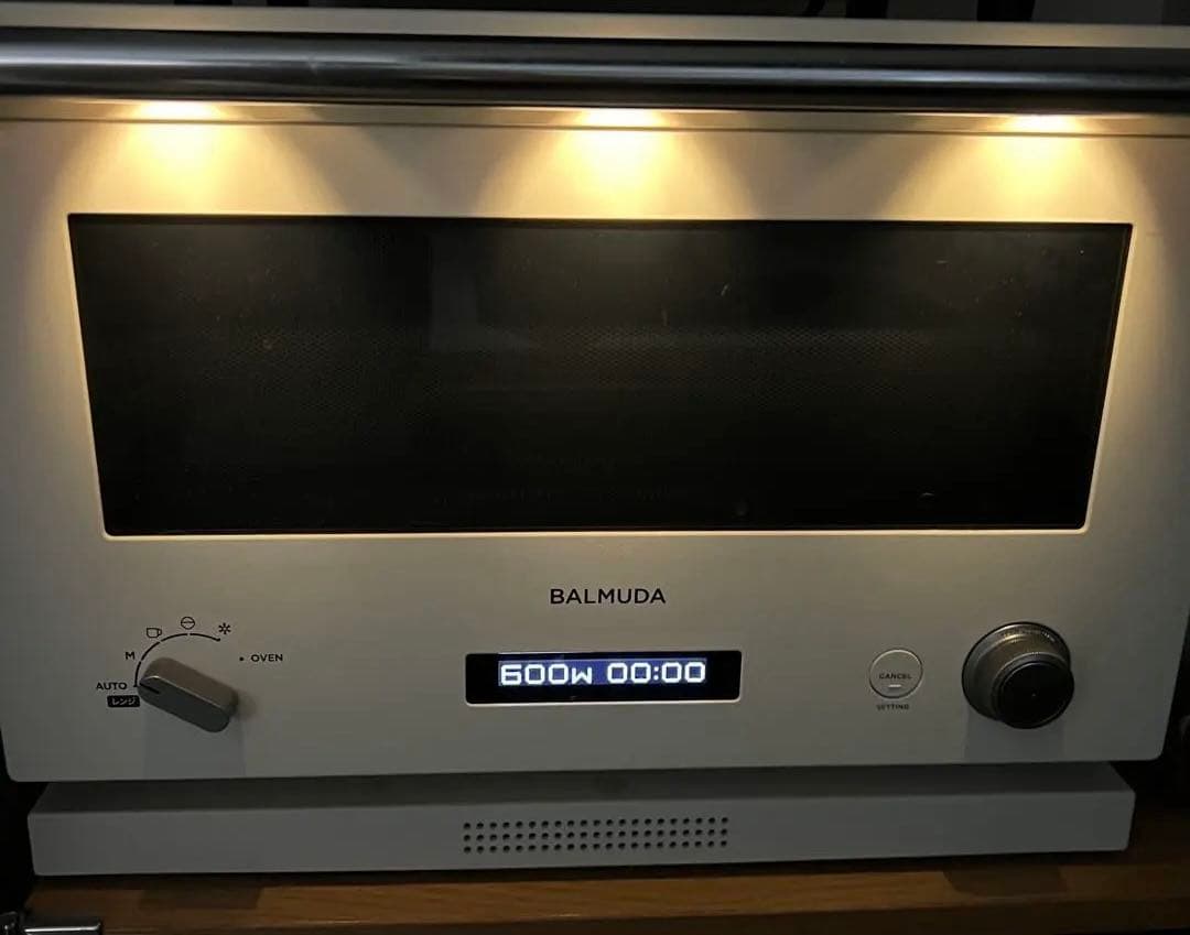 バルミューダ 電子レンジ オーブン BALMUDA K04A-WH