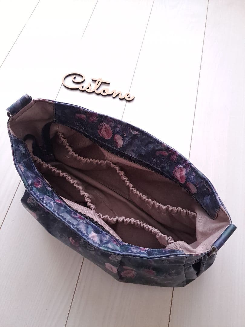 torinoki様　持ち手付　リバティ　魔女子さんノワール　横長ショルダーバッグ