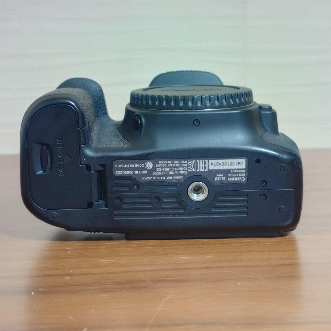 Canon EOS 80D EF-S18-135 IS USM レンズキット