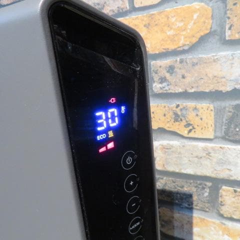 【美品】デロンギ コンベクターヒーター HXJ60L12