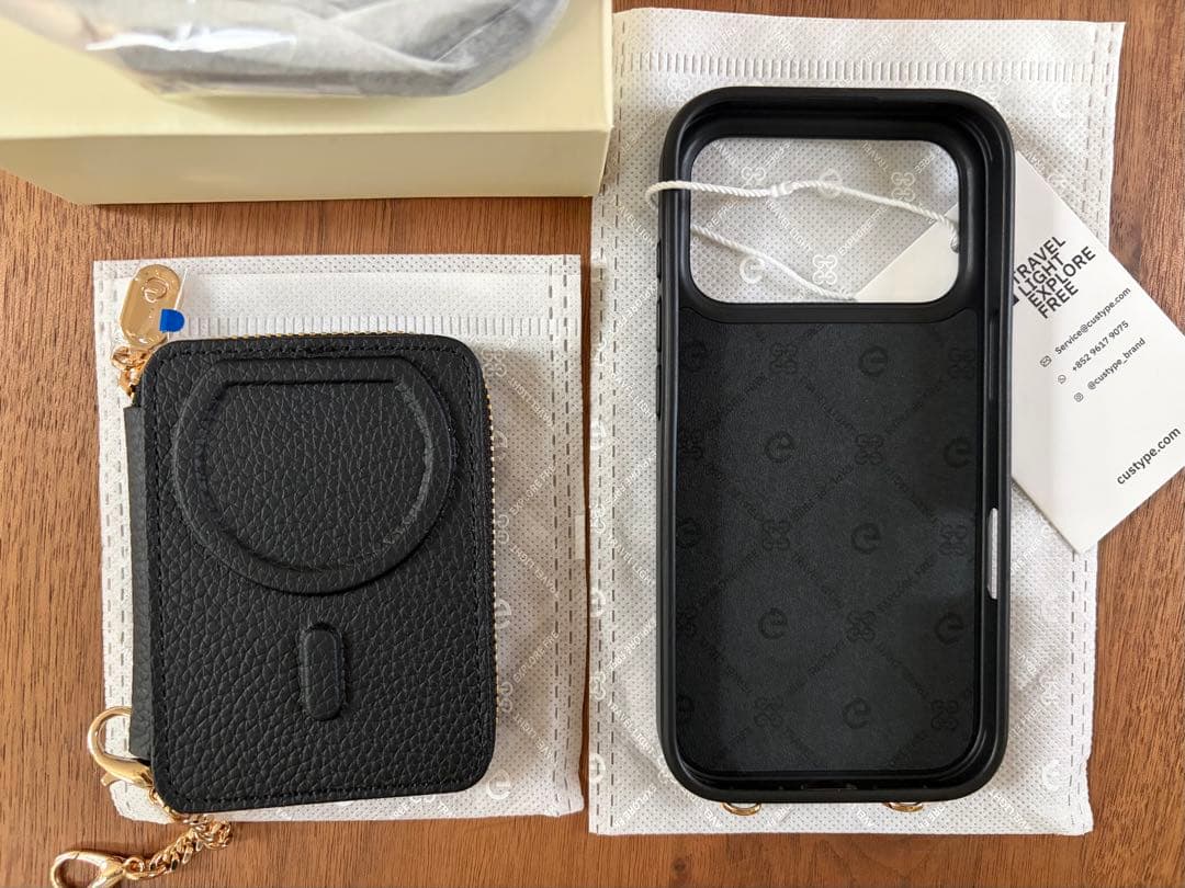 新品！CUSTYPE カスタイプ◆マグネットポーチ付iPhone17Proケース