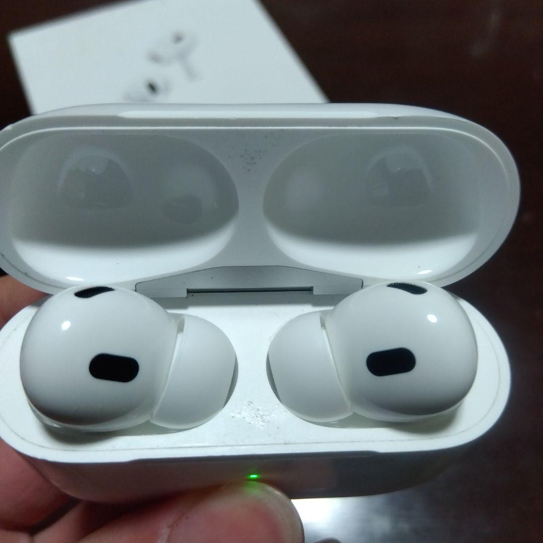 AirPods Pro 第二世代 本体 充電ケース付き