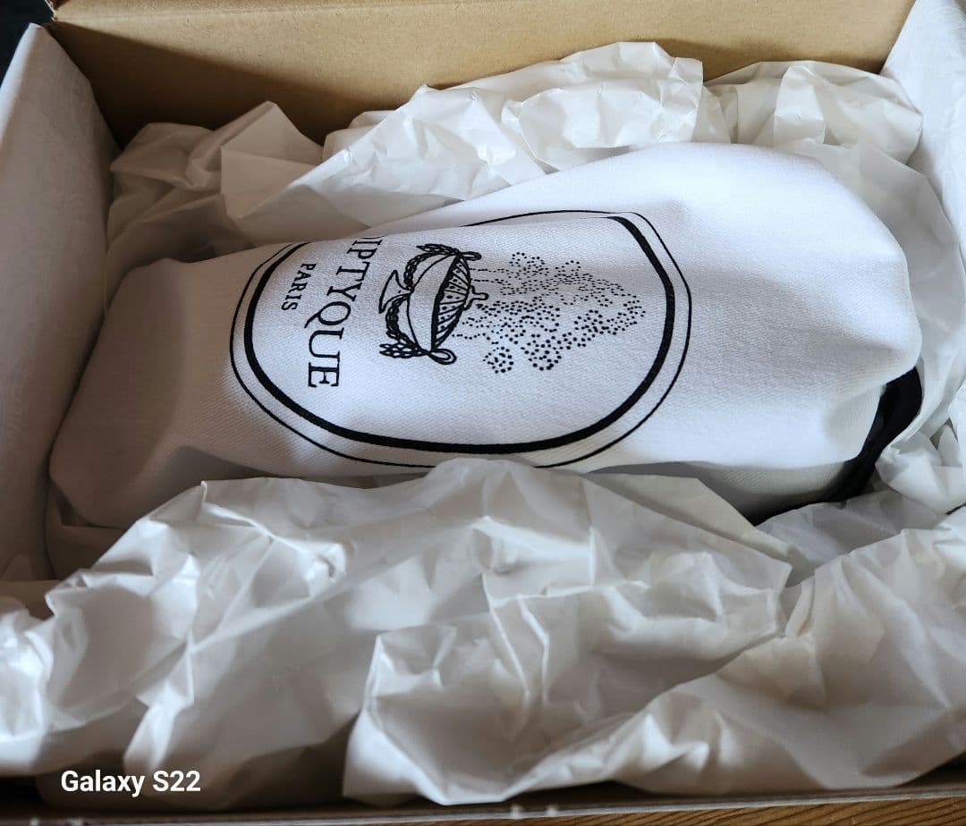 [未使用]Diptyque　フルールドゥポー 200ml