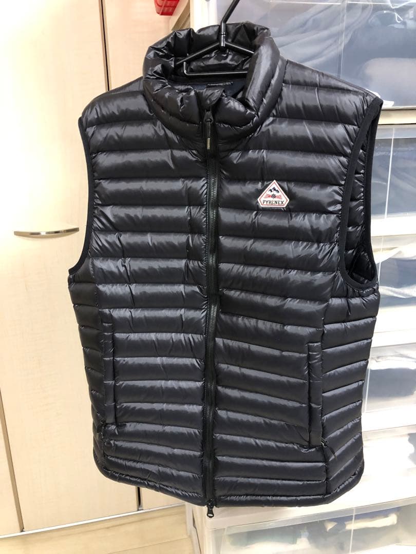 PYRENEX ピレネックス ダウンベスト 黒色 サイズM インナーベスト 美品