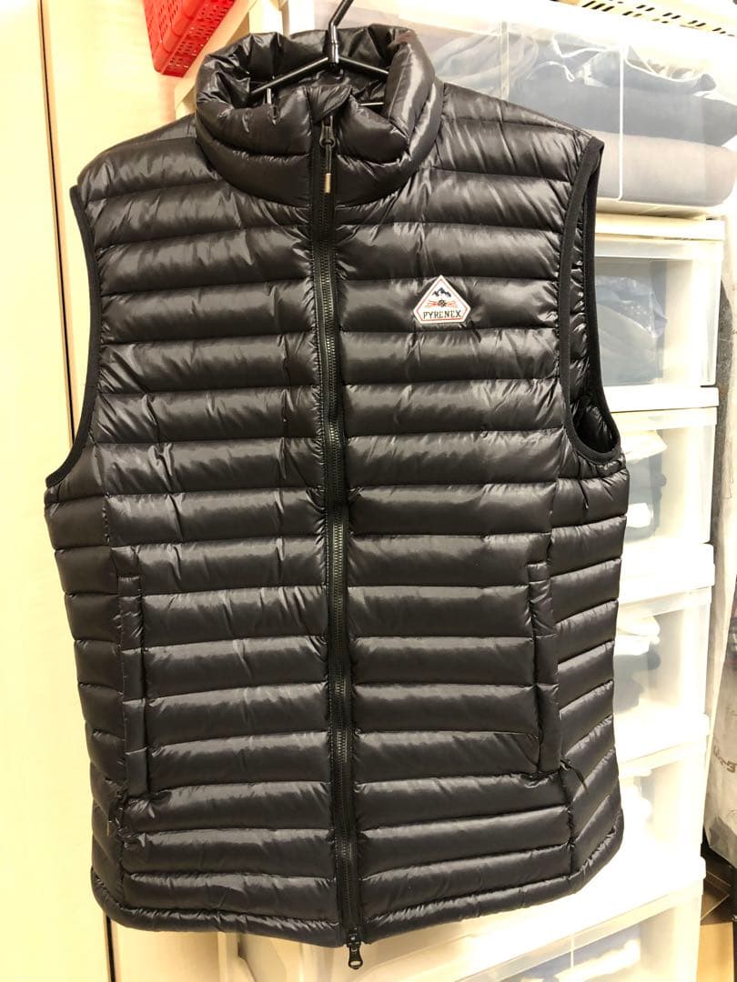PYRENEX ピレネックス ダウンベスト 黒色 サイズM インナーベスト 美品