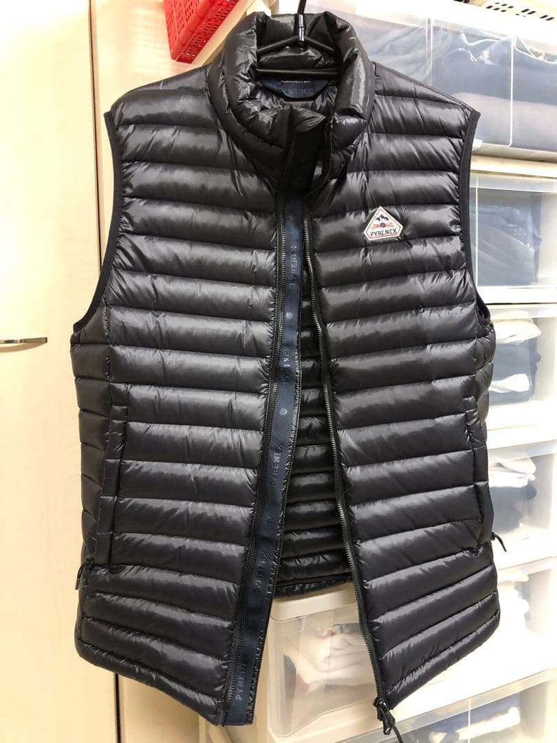 PYRENEX ピレネックス ダウンベスト 黒色 サイズM インナーベスト 美品