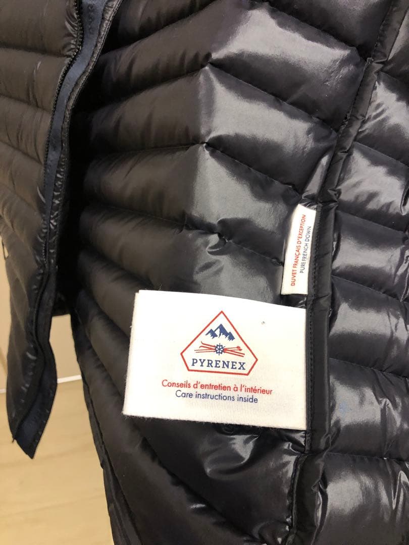 PYRENEX ピレネックス ダウンベスト 黒色 サイズM インナーベスト 美品