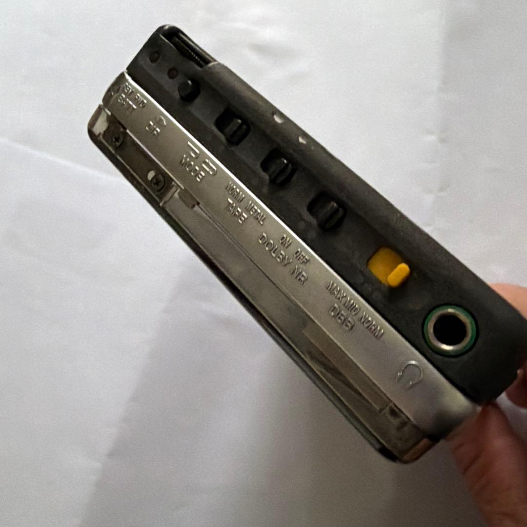 SONY ウォークマン　スケルトン　WM-504 ソニー