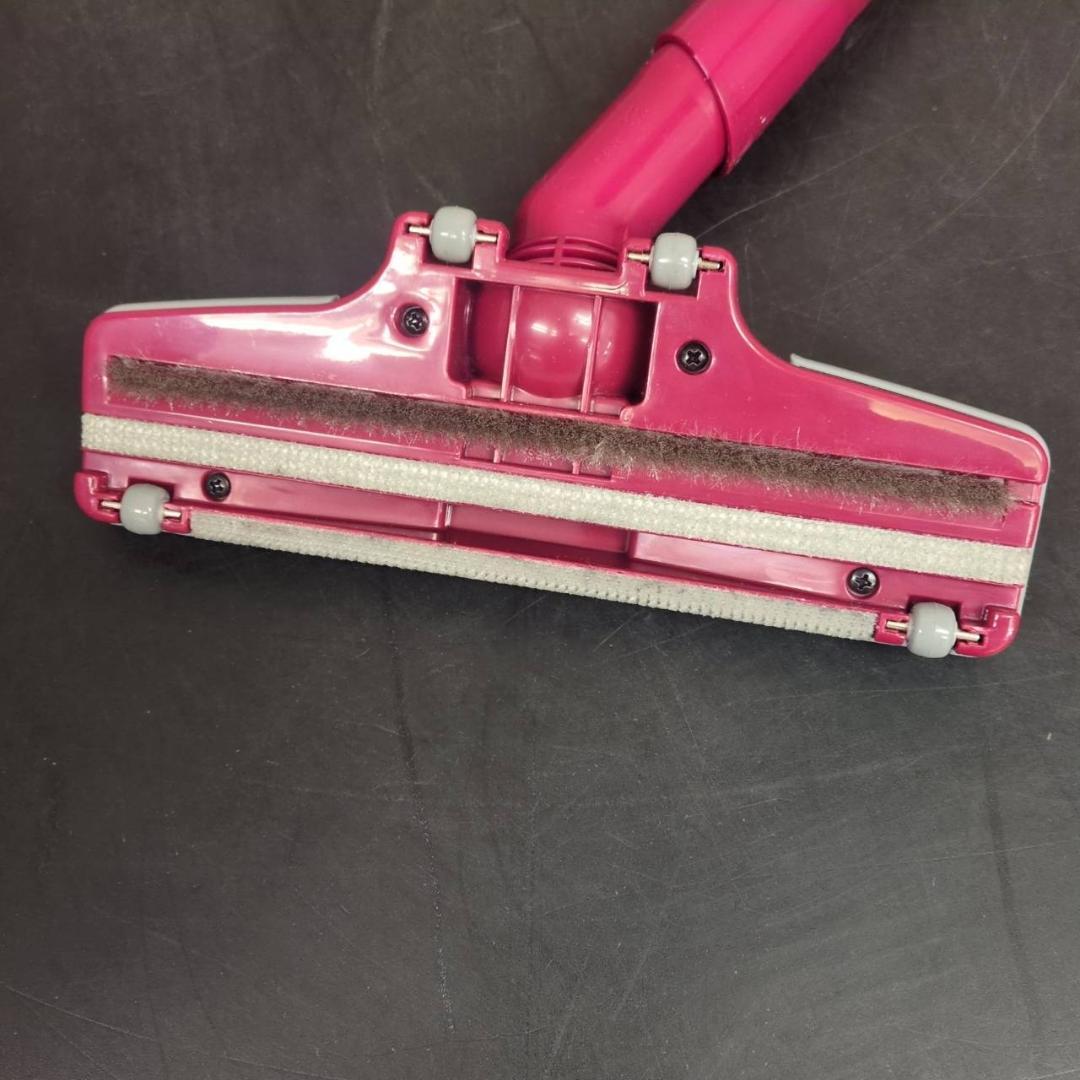 ☆マキタ　充電式クリーナー　CL116DWR　レッド　スティッククリーナー