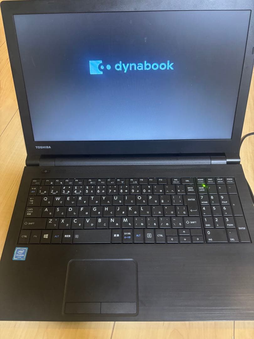 Toshiba dynabook ノートPC 本体 ACアダプター付き
