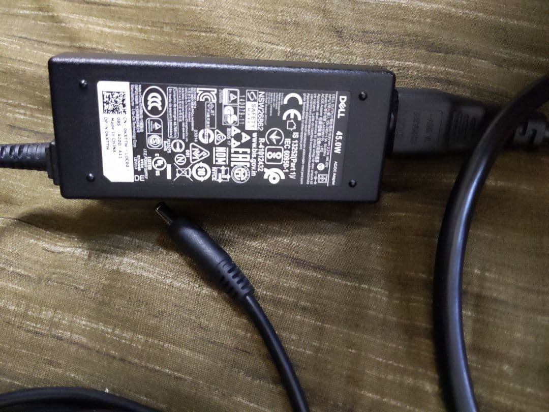 【訳あり】Dell Vostro 3500 ノートパソコン／i5-1135G7