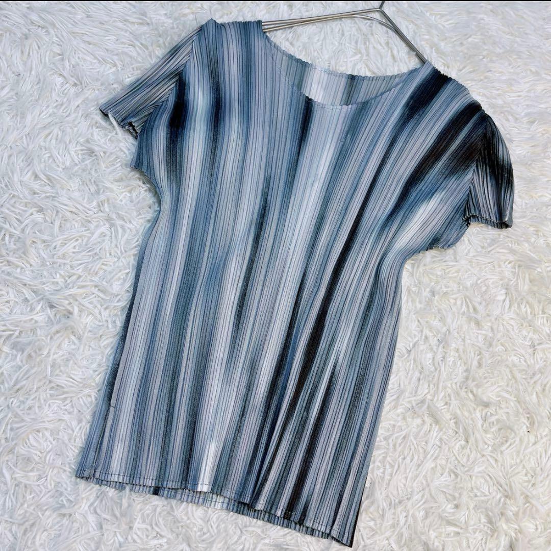 pleats please　カットソー