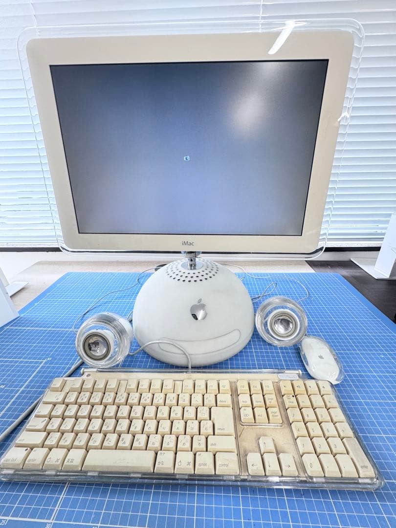 iMac G4 17インチ M6498動作不良　ジャンク品