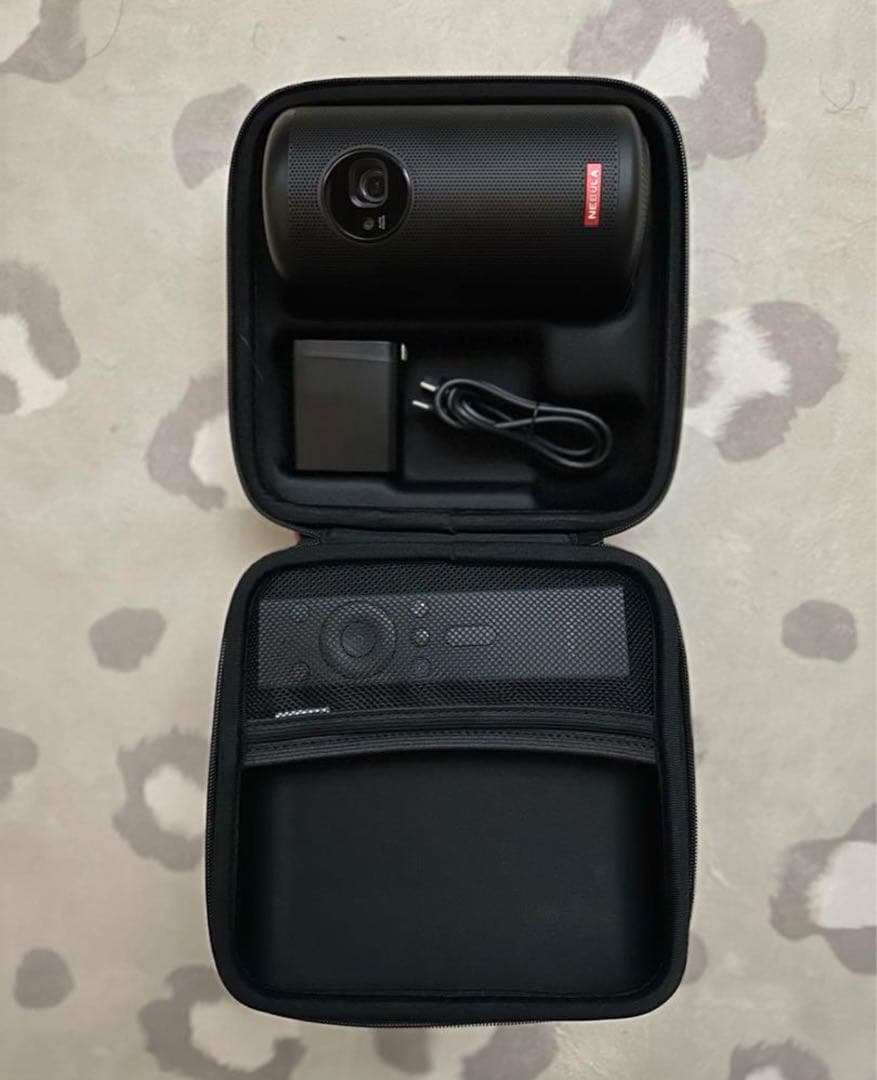 プロジェクター Anker nebula 2