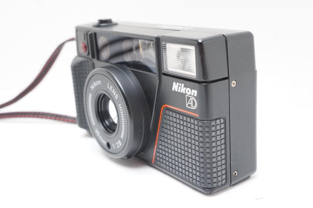 動作美品　Nikon L35AD2 ピカイチ フィルムカメラ