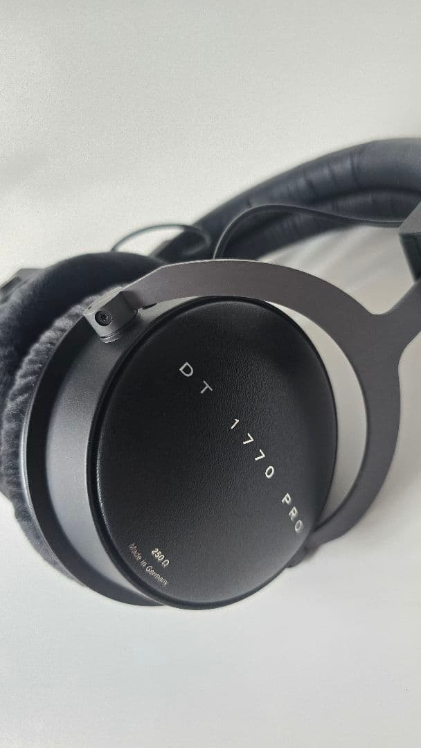 beyerdynamic DT 1770 PRO オマケケーブル付き