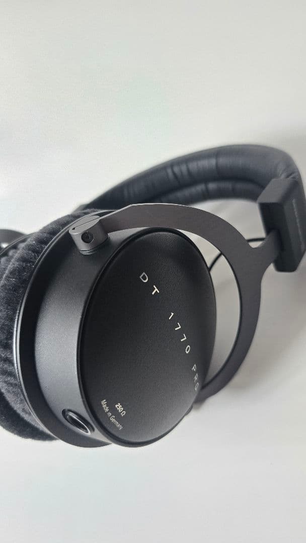 beyerdynamic DT 1770 PRO オマケケーブル付き