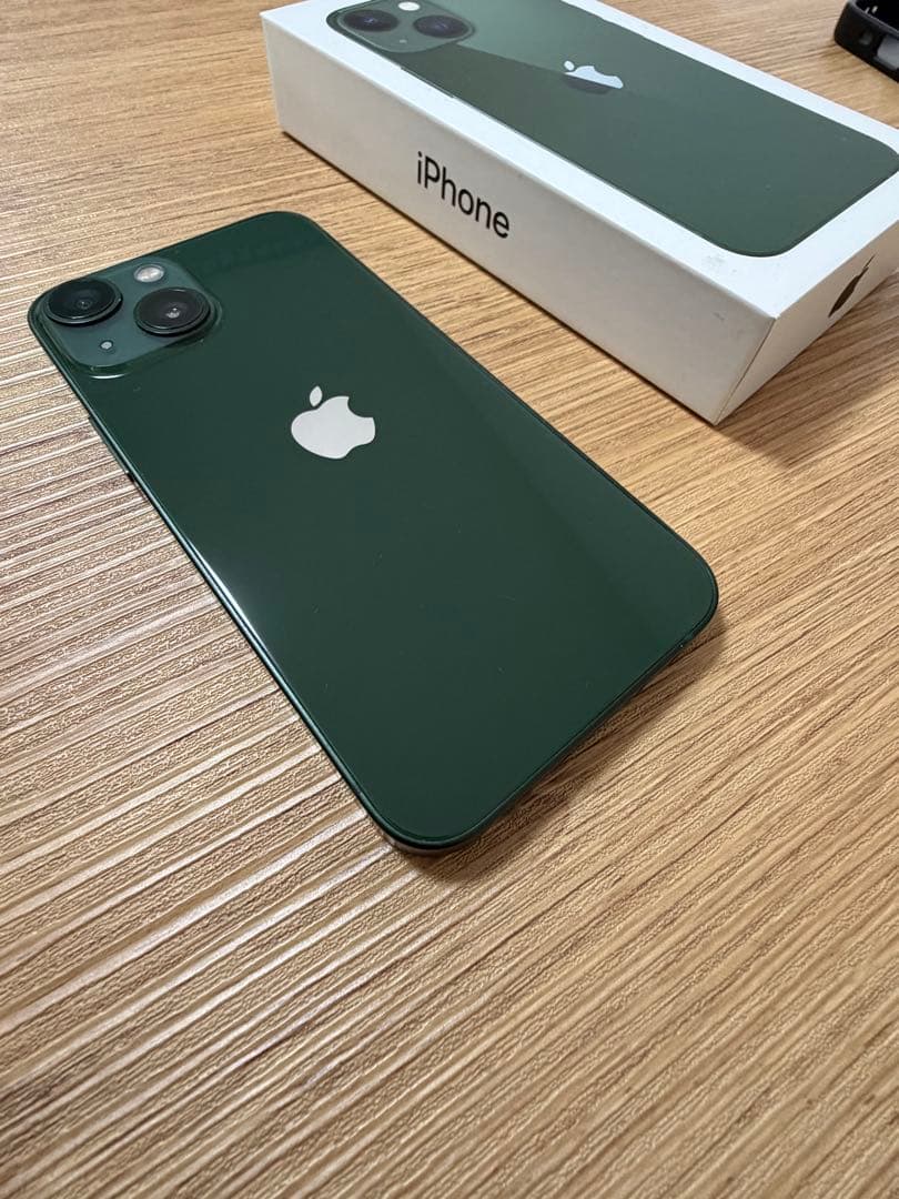 Apple iPhone 13 ダークグリーン 本体　バッテリー新品