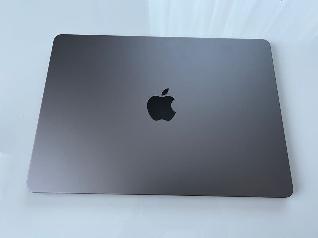 MacBook air 2022 M2 8GB 258GB スペースグレー