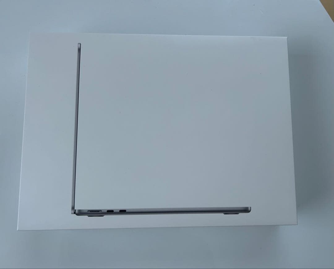 MacBook air 2022 M2 8GB 258GB スペースグレー
