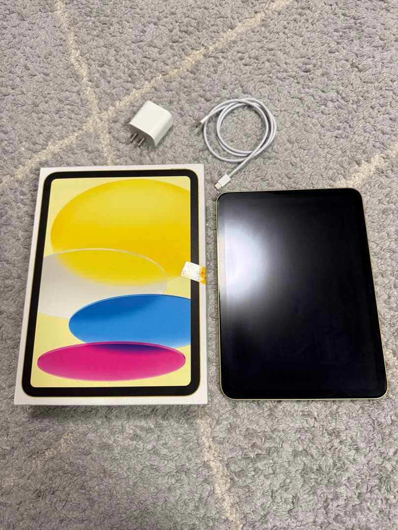 Apple iPad 第10世代　64GB 本体 充電器・箱付き