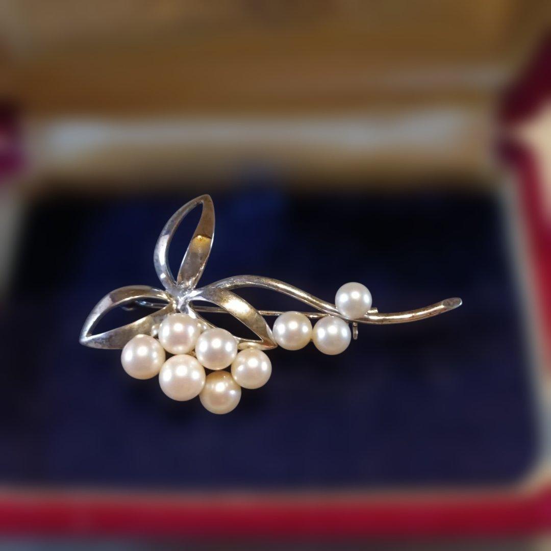 MIKIMOTO 真珠 花モチーフ ブローチ