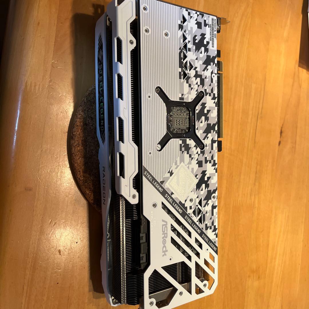 グラフィックボード・グラボ・ビデオカード AMD Radeon RX 7800 XT 16GB Steel Legend