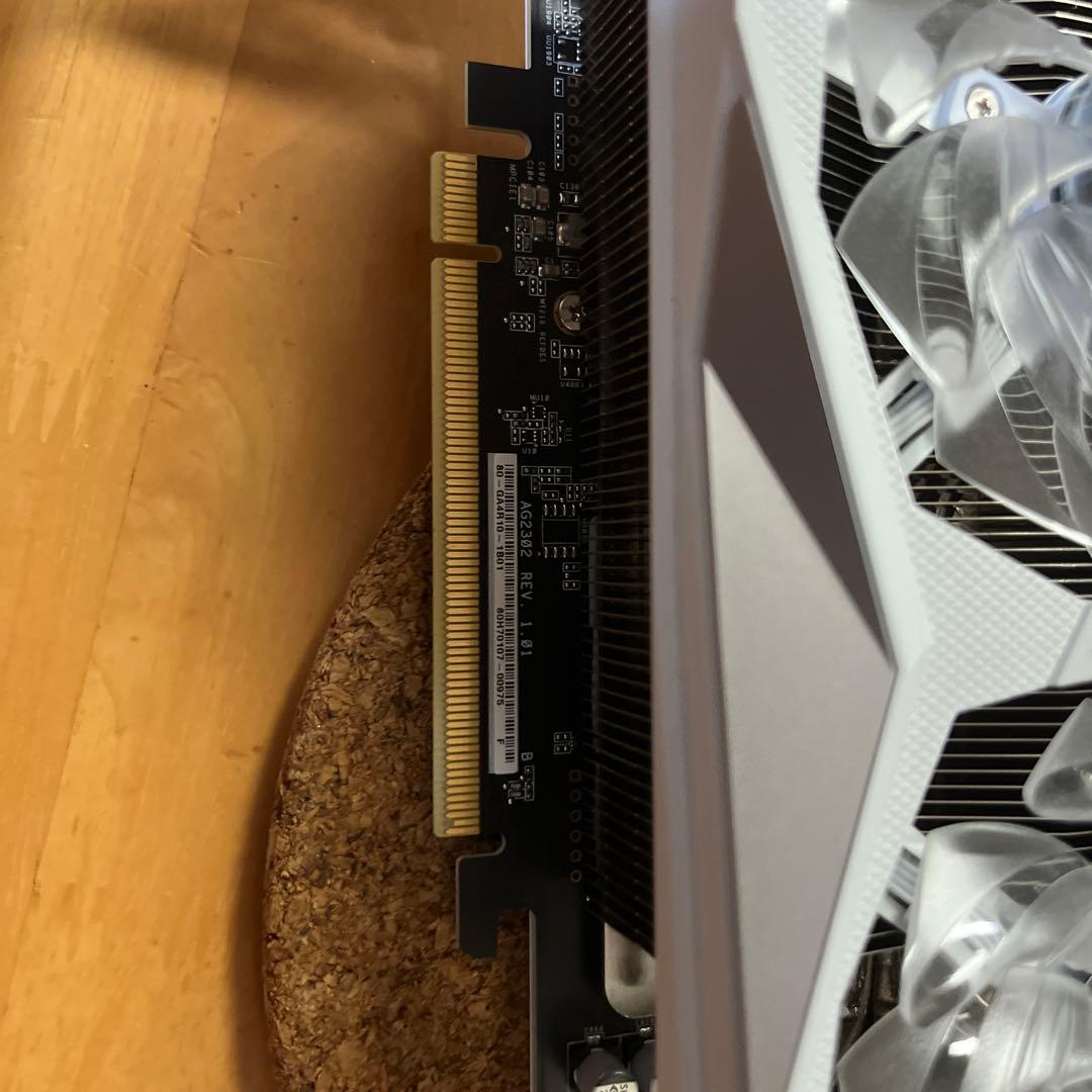グラフィックボード・グラボ・ビデオカード AMD Radeon RX 7800 XT 16GB Steel Legend