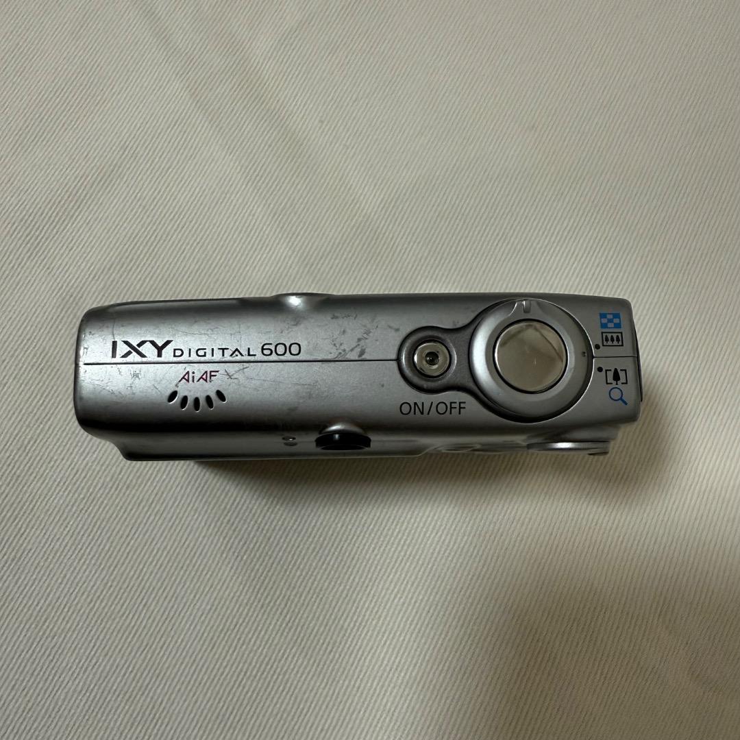IXY DIGITAL 600 バッテリーなし