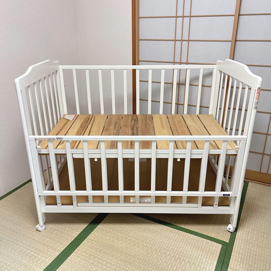 【早い者勝ち‼️送料無料‼️】カトージ ベビーベッド