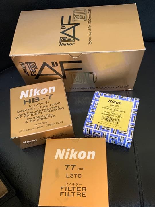 【美品】【付属品付】ニコンAFズームレンズ　フィルター　フード