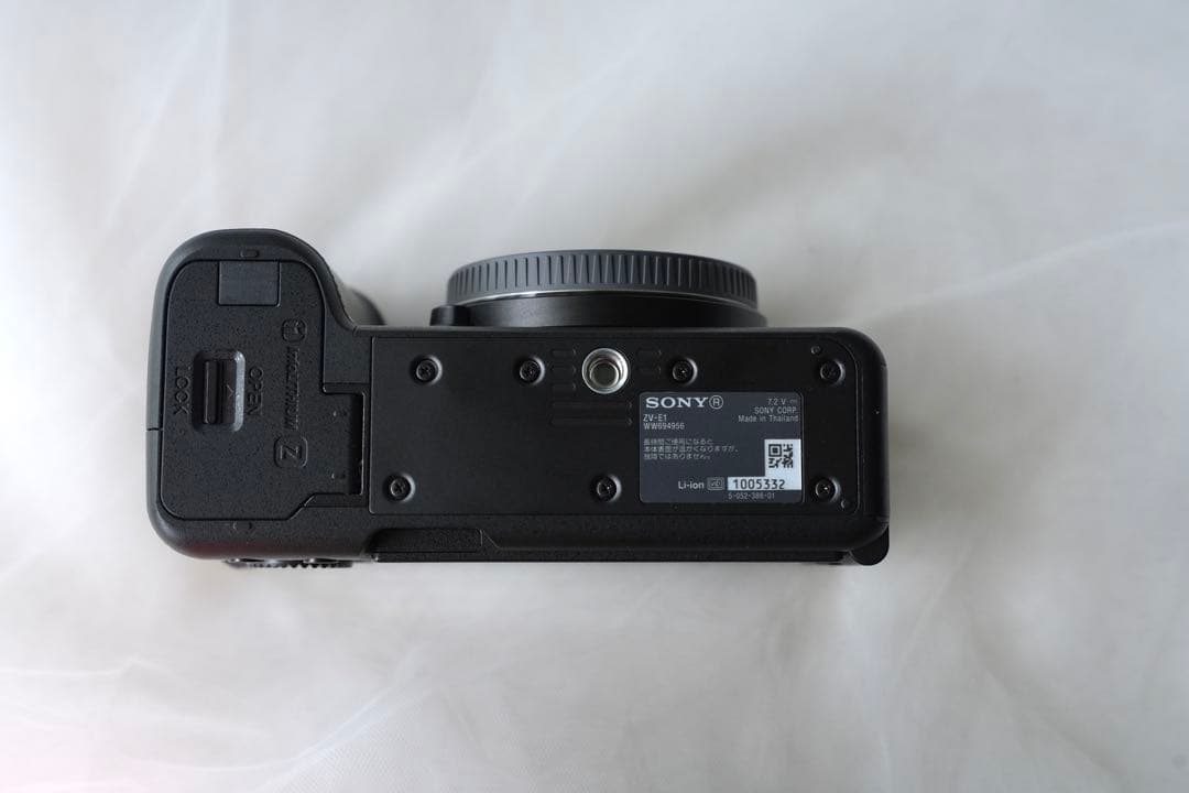 【極美品】SONY α ZV-E1 フルサイズミラーレス一眼カメラ