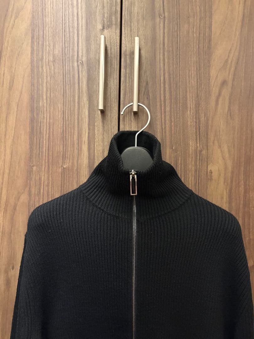 正規品 EMPORIO ARMANI アルマーニ 黒 ジップアップニット