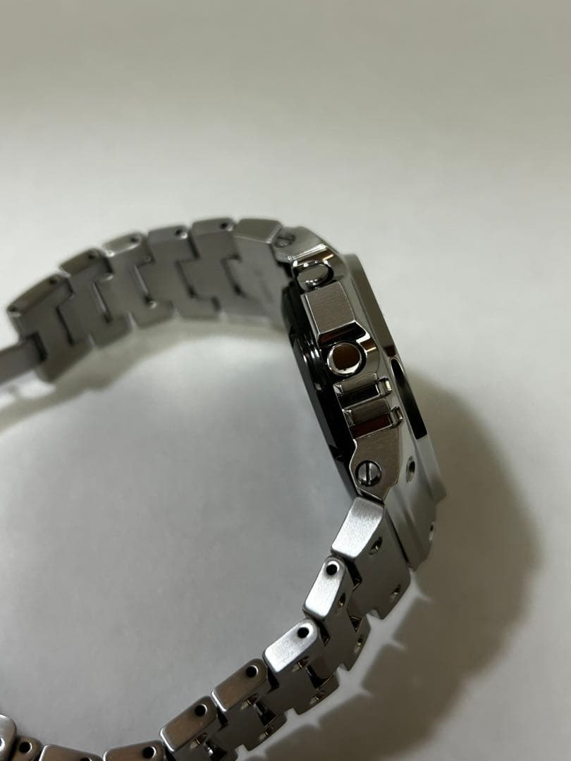 【極美品】G-SHOCK GMW-B5000D-1JF フルメタル シルバー