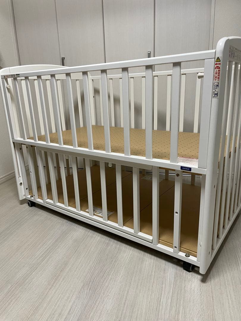 ベビーベッド KATOJI 直接引取り