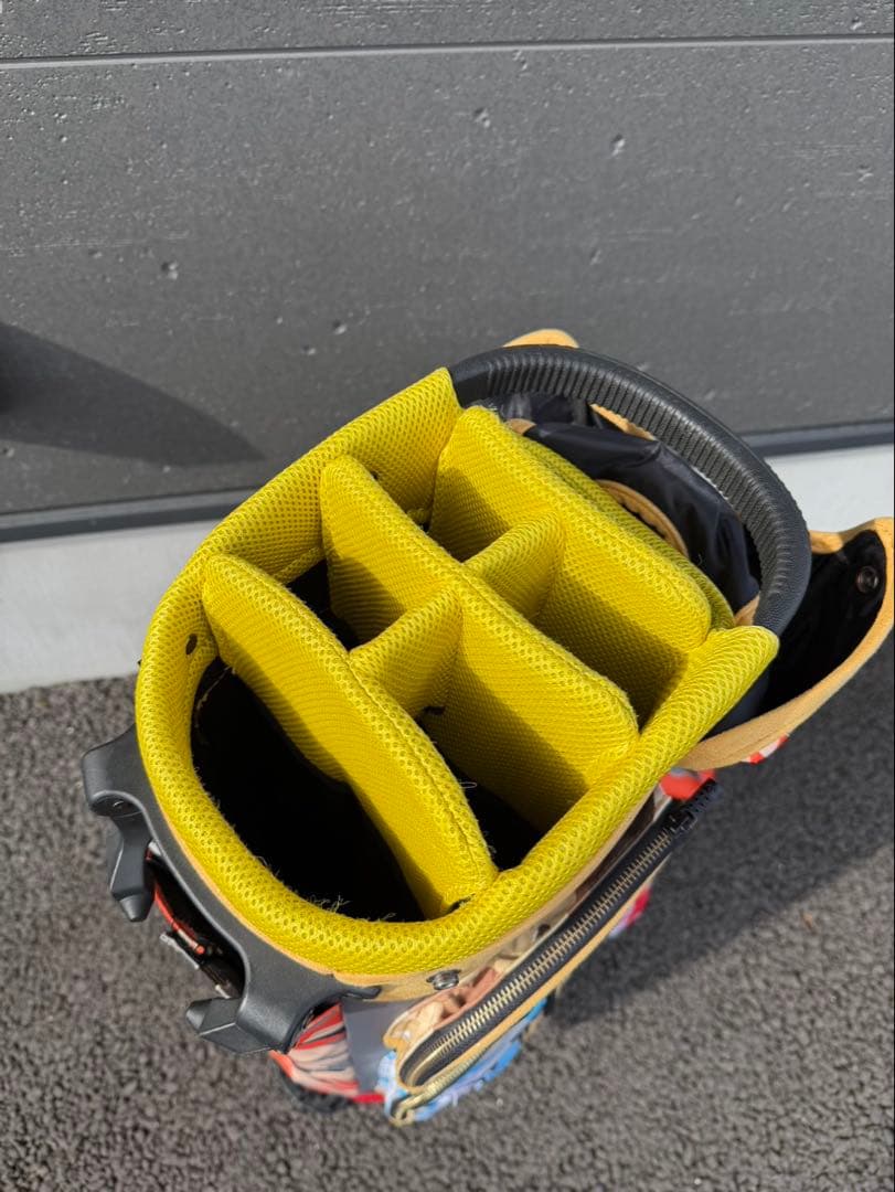 Russeluno限定キャディバッグ