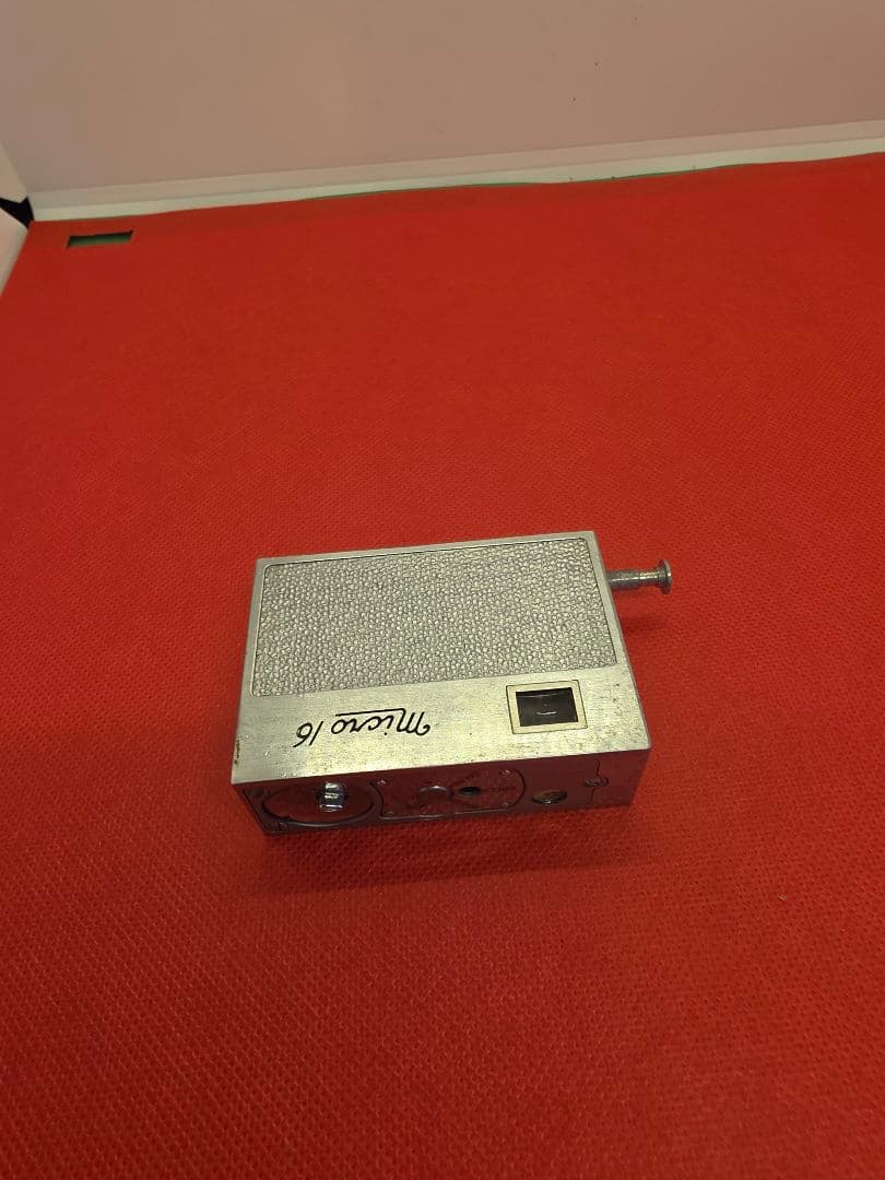 デッドストックWhittaker Micro 16