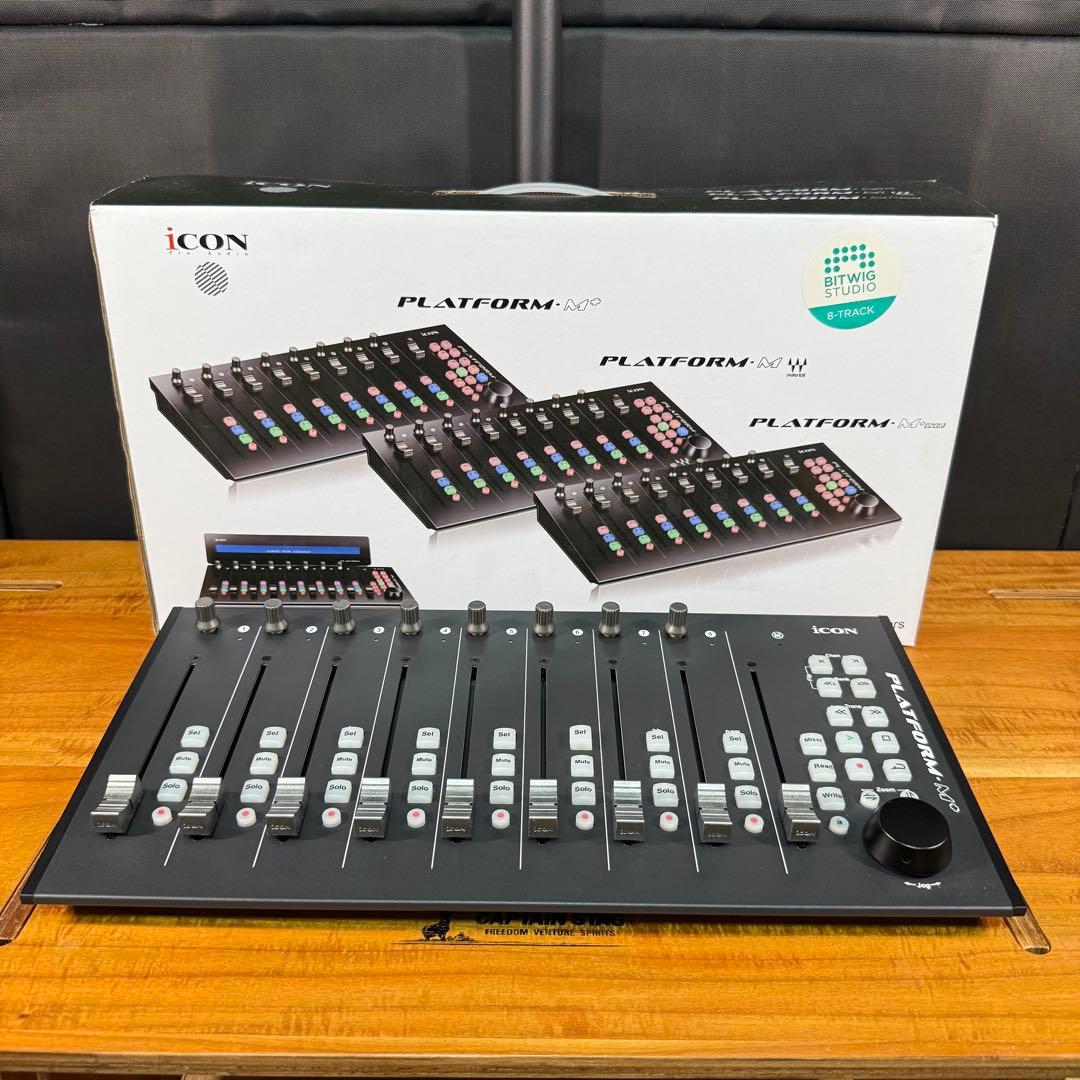 ICON DIGITAL PLATFORM M+ フィジカルコントローラー