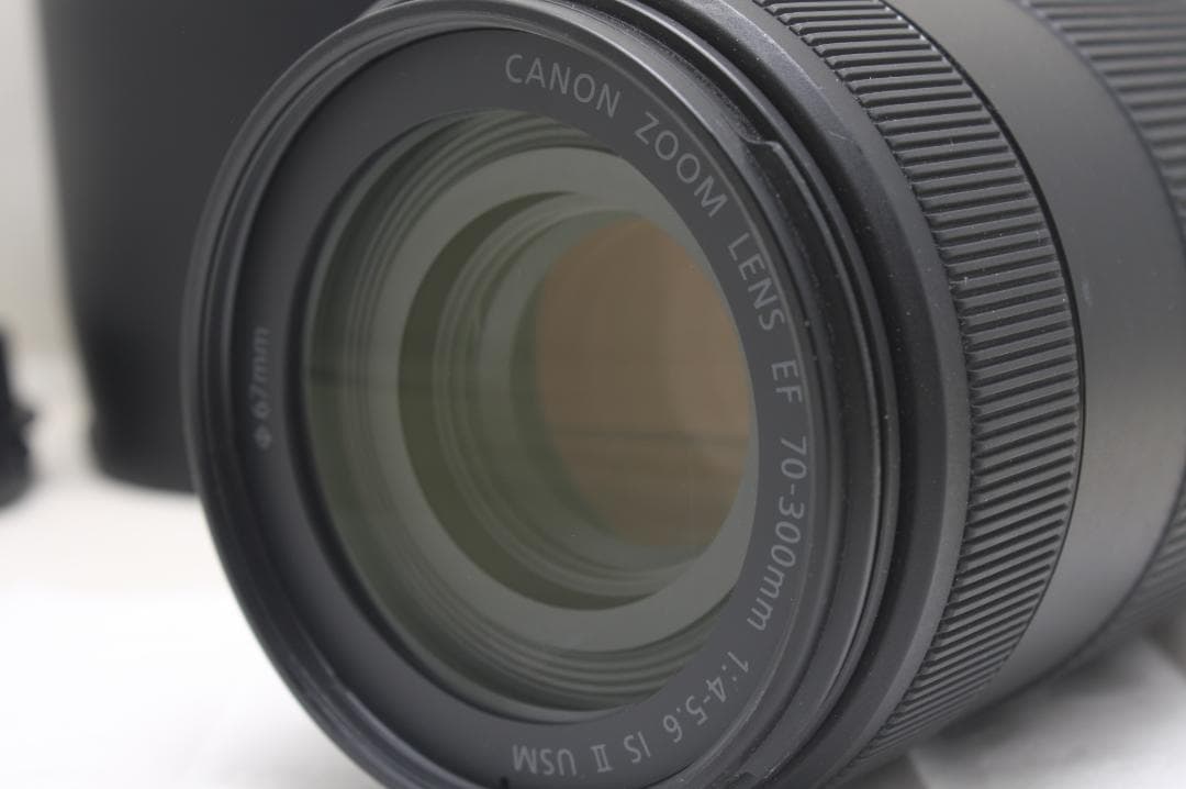 キヤノン EF 70-300mm F4-5.6 IS II USM