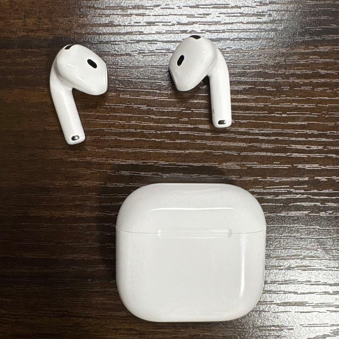イヤホン AirPods4