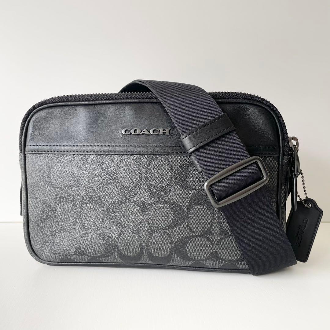 そうた様【新品】COACH メンズ ショルダーバッグ グラハム フライトバッグ