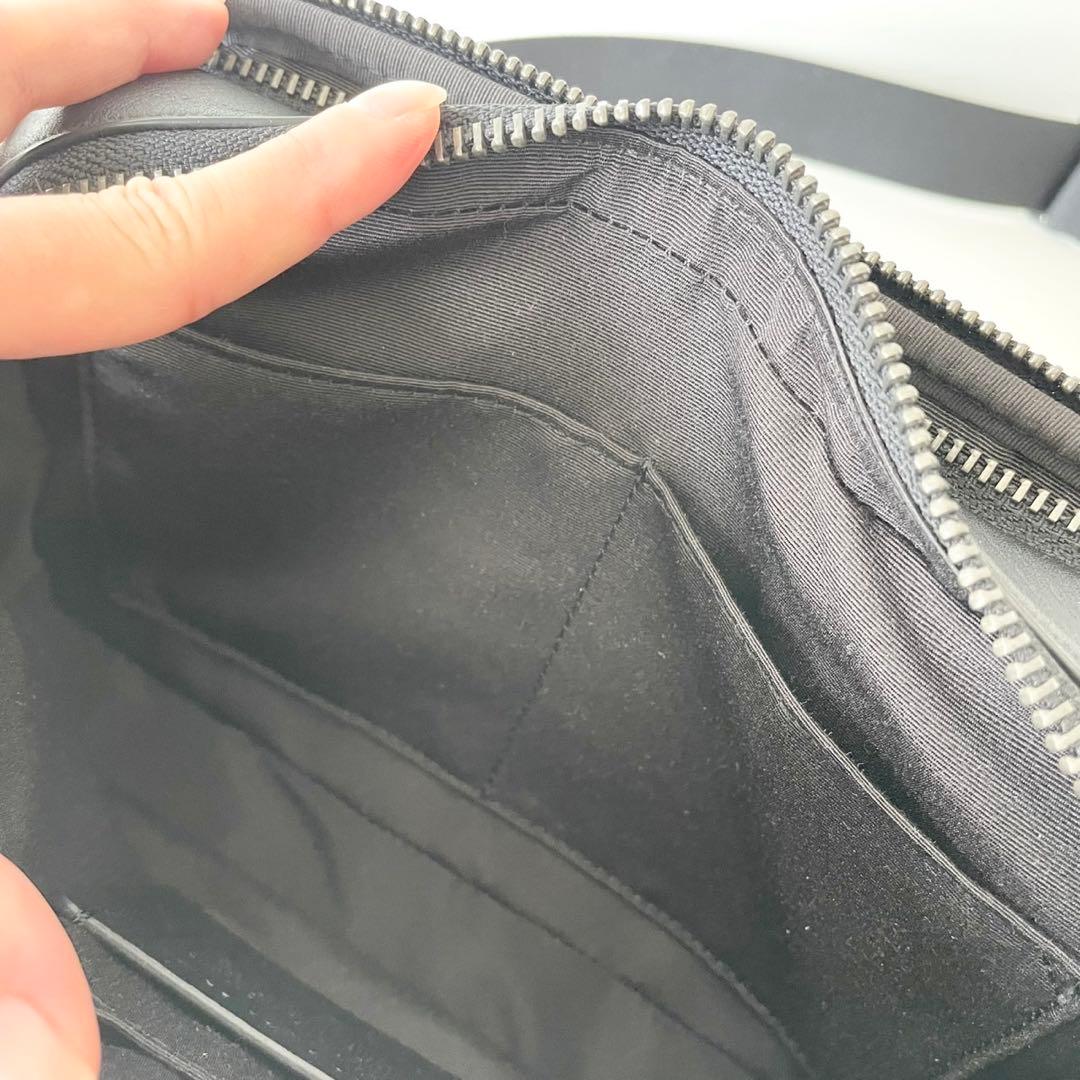 そうた様【新品】COACH メンズ ショルダーバッグ グラハム フライトバッグ