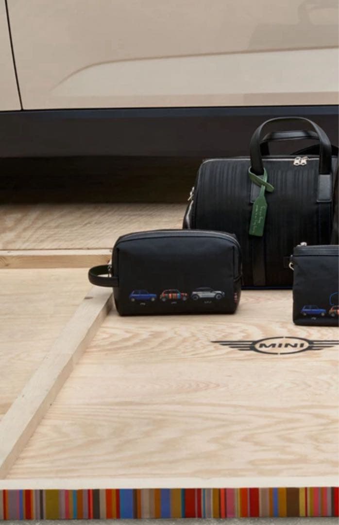 【新品・未使用・未開封】MINI Paul Smith Edition ポーチ