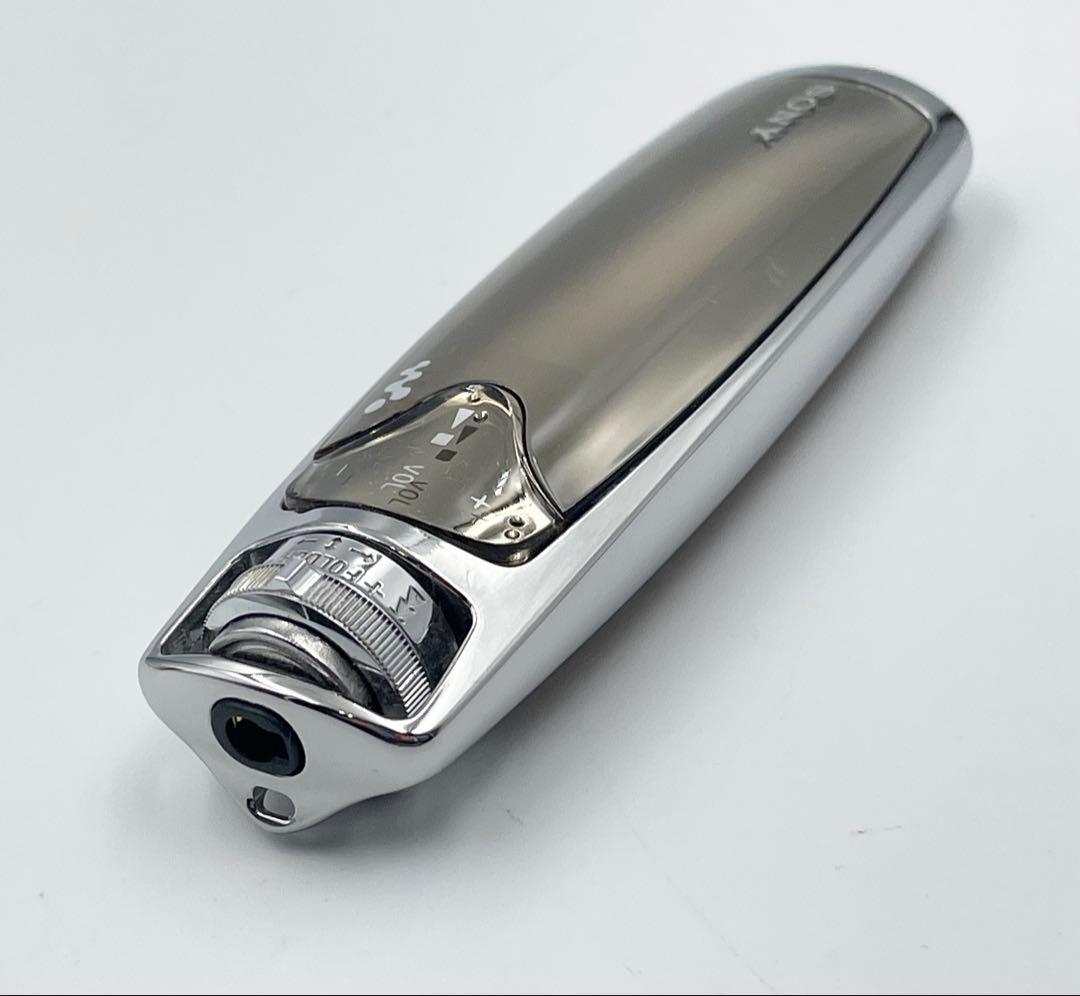 概ね美品　SONY WALKMAN NW-S705F 2GB イヤホン付き