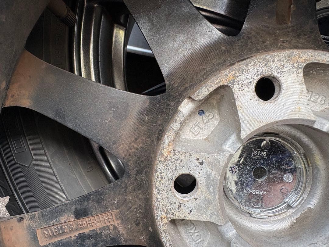 195/65R15 スタンドタイヤアルミセット　ダンロップ　2021年製　8部山