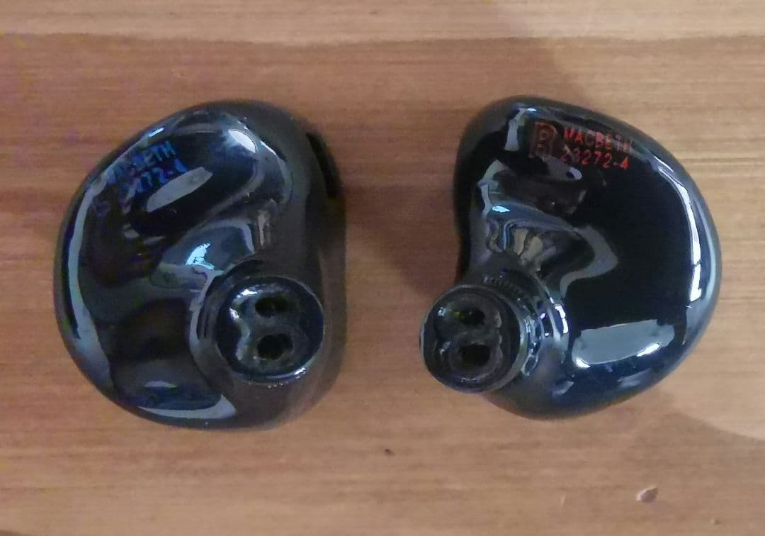 イヤホン UniqueMelody Macbeth+ nicehck goldcrown