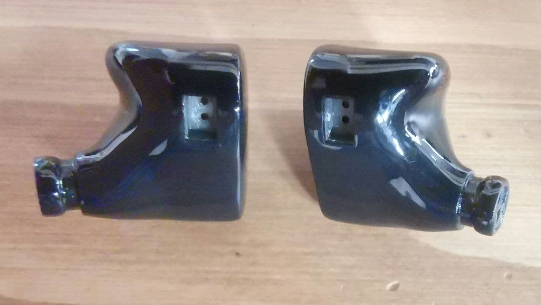 イヤホン UniqueMelody Macbeth+ nicehck goldcrown