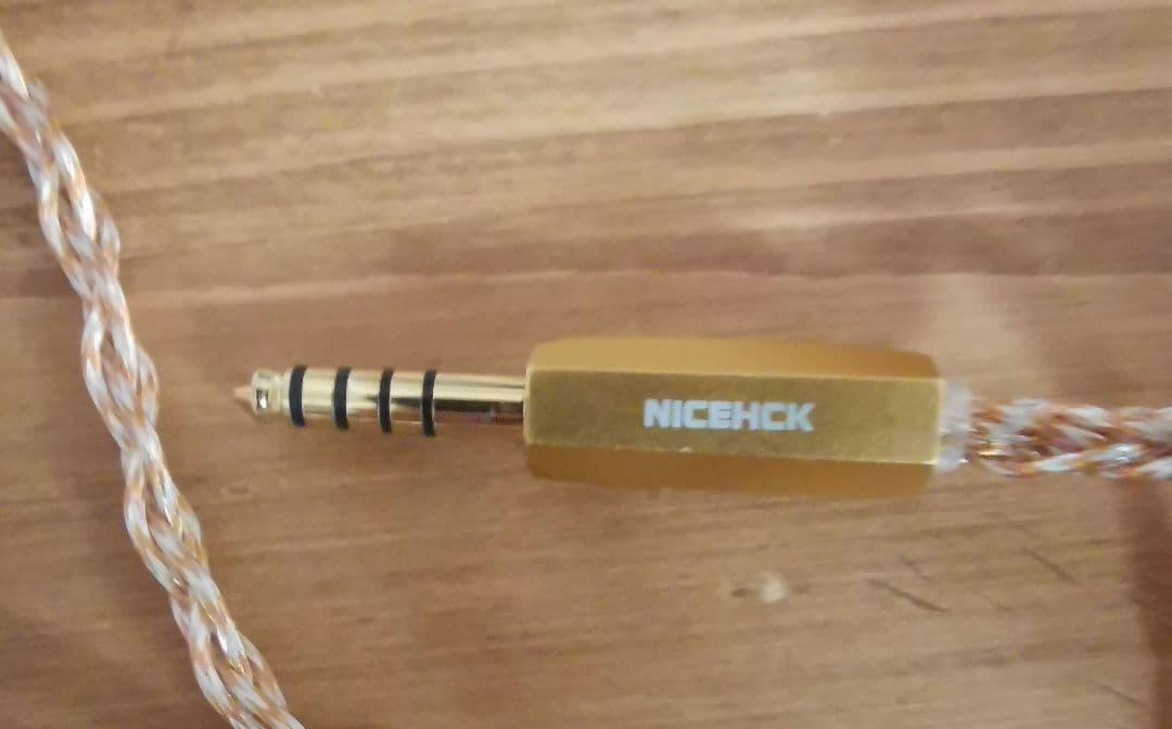 イヤホン UniqueMelody Macbeth+ nicehck goldcrown