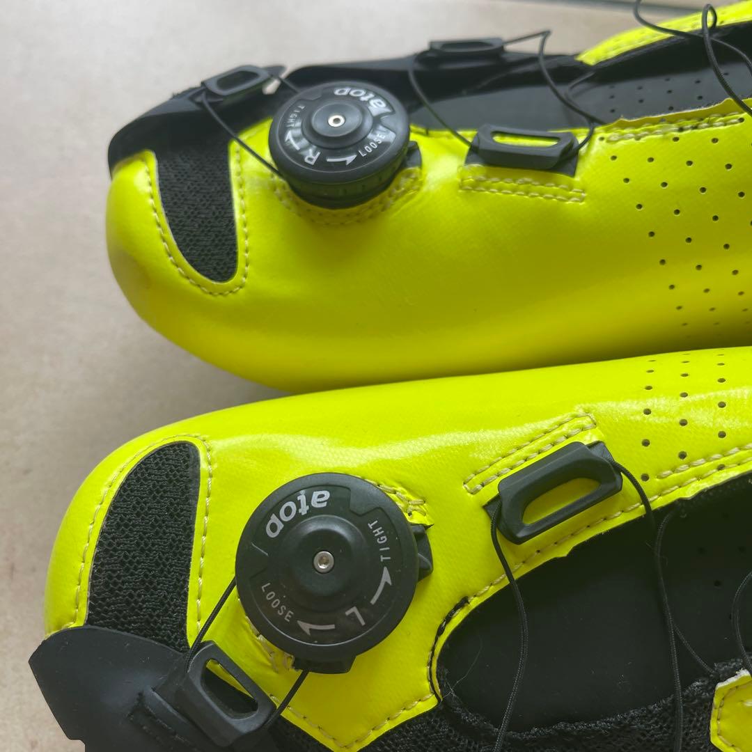 Lintaman ネオンイエロー ロードシューズ